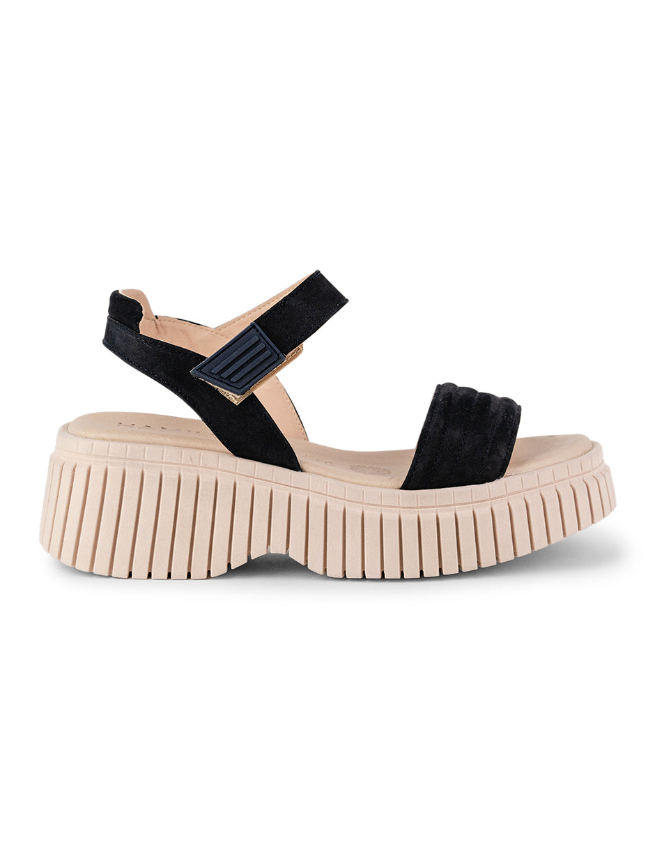 Cora Navy