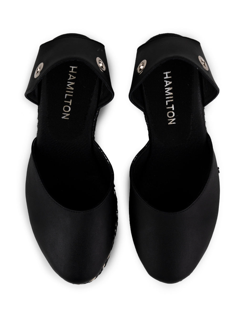 Pandora Black