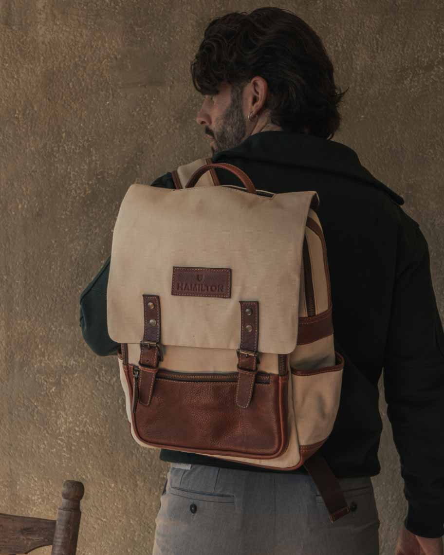 Rusell Beige x Nutmeg